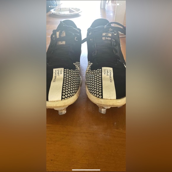 size ten metal baseball cleats - Picture 2 of 3